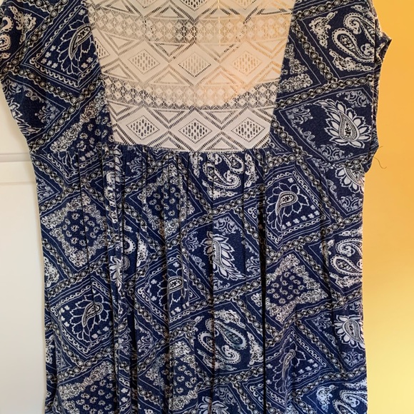 Cotton and lace top - Picture 4 of 10